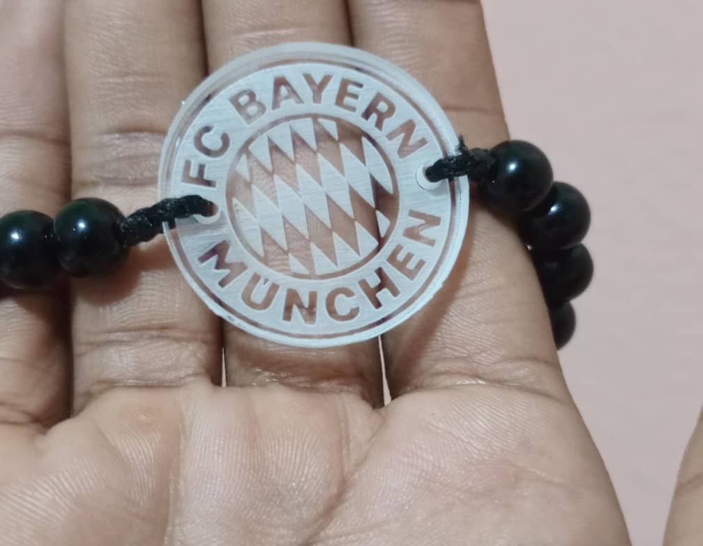 Bracelets en acrylique